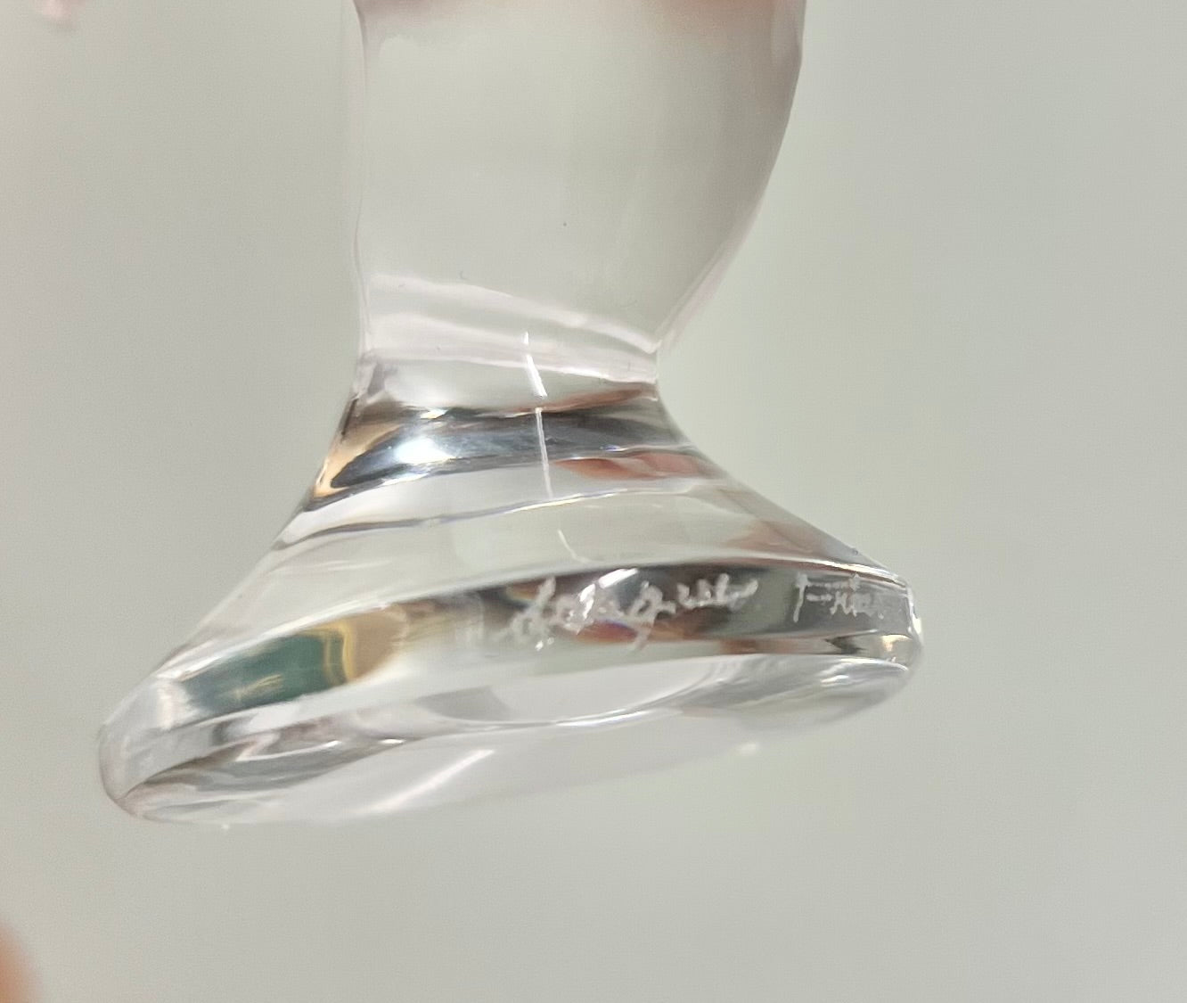 FIGURIN Lalique Papperstyngd Koi-fisk Glas Signerad