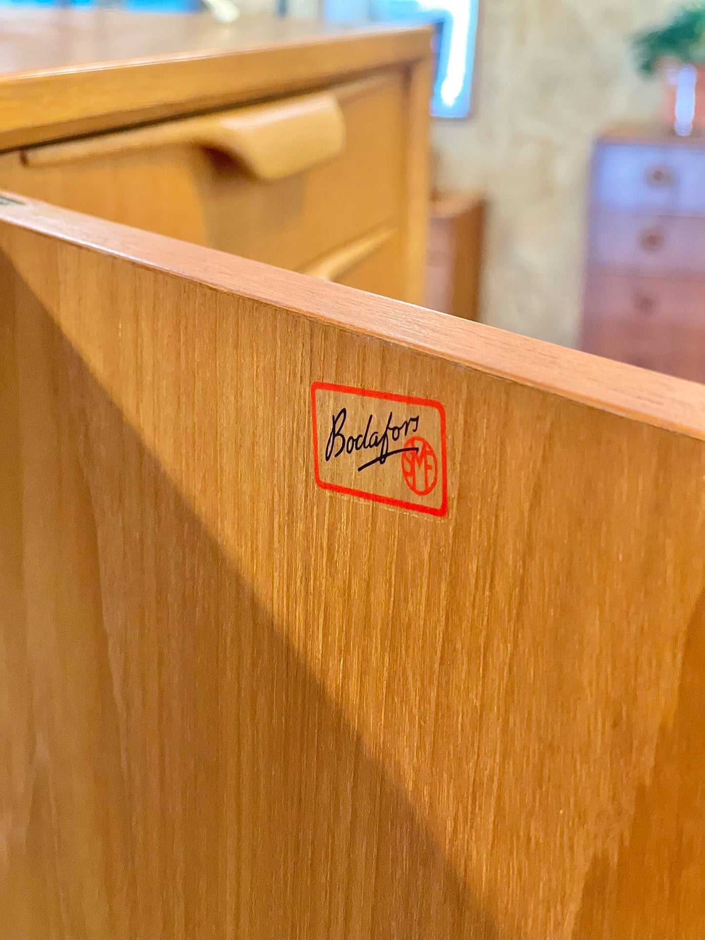Bertil Fridhagen "Facett" Skåp Bodafors Skänk Midcentury