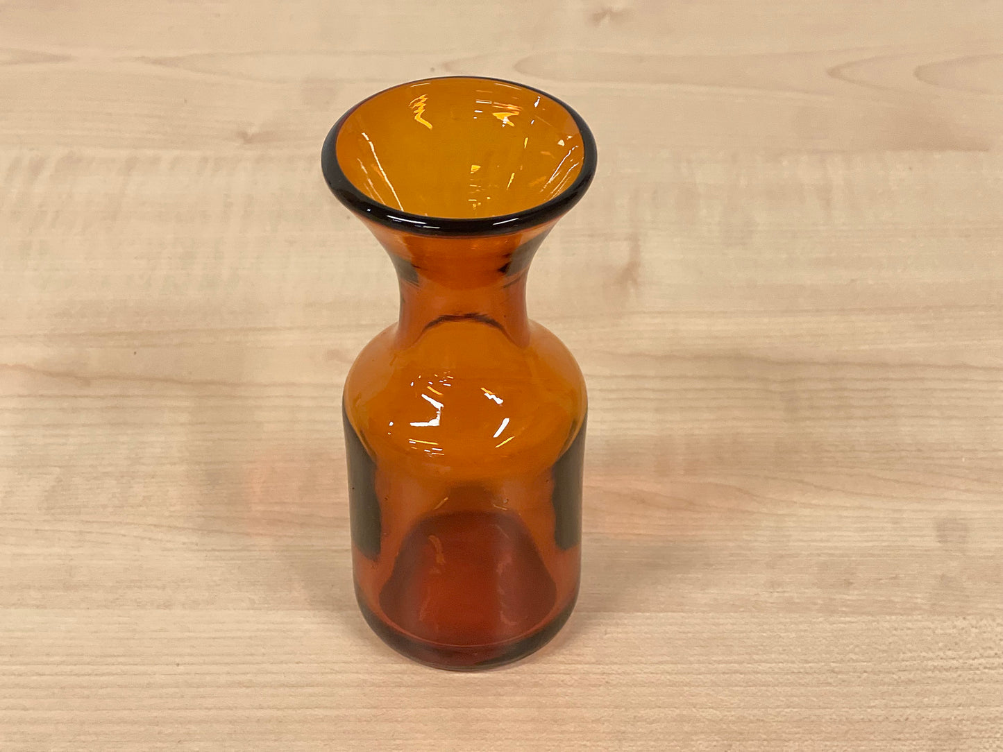 brun-glas-vas-erik-hoglund