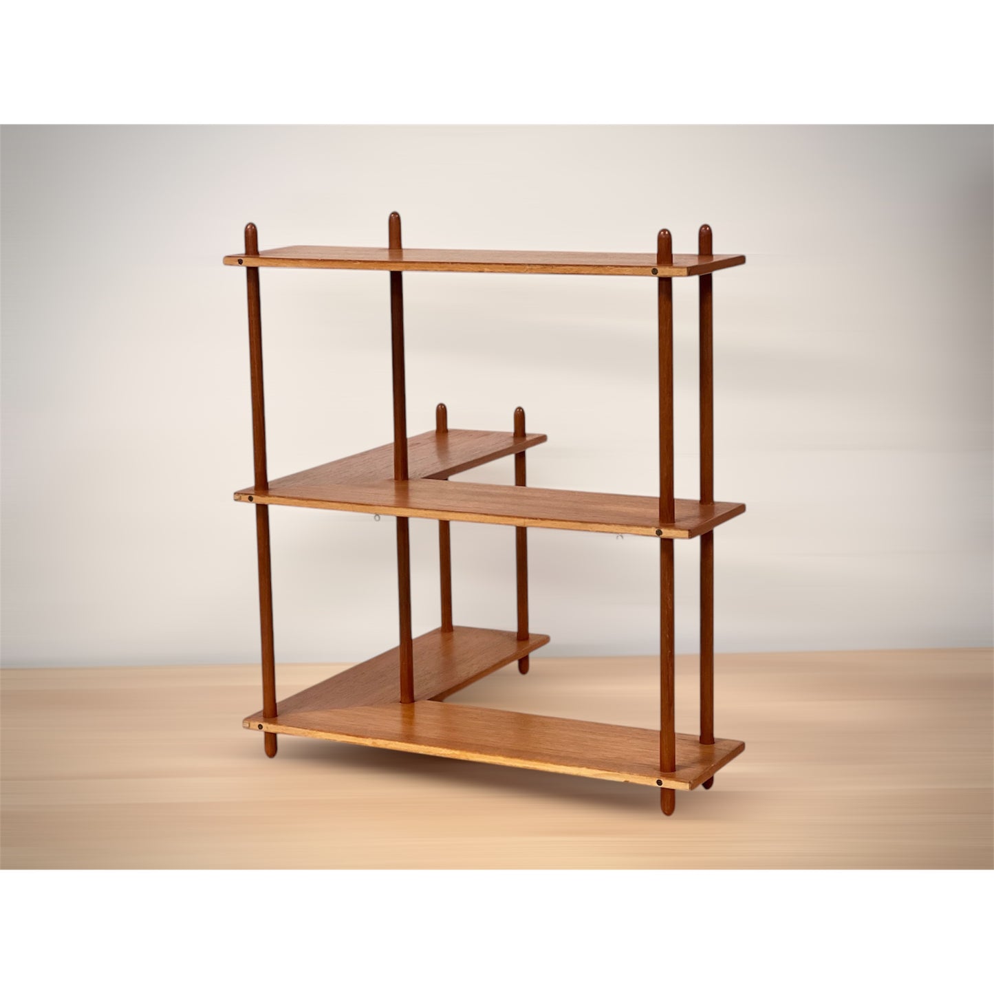 baksida hylla teak retro